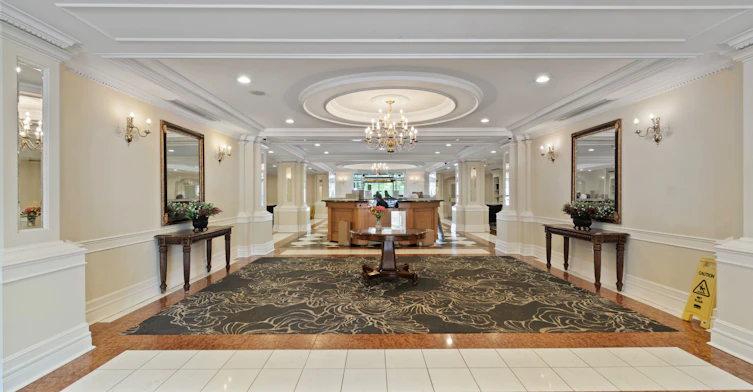 1008-889 Bay Street, Toronto, ON, M5S 3K5 - 3