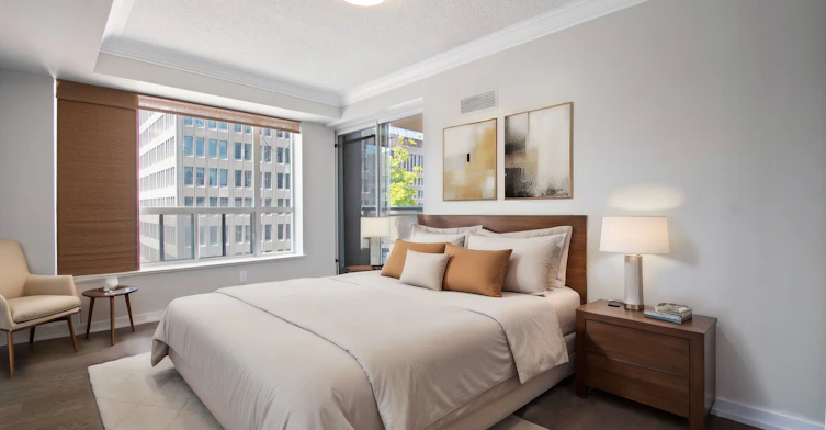 1008-889 Bay Street, Toronto, ON, M5S 3K5 - 4