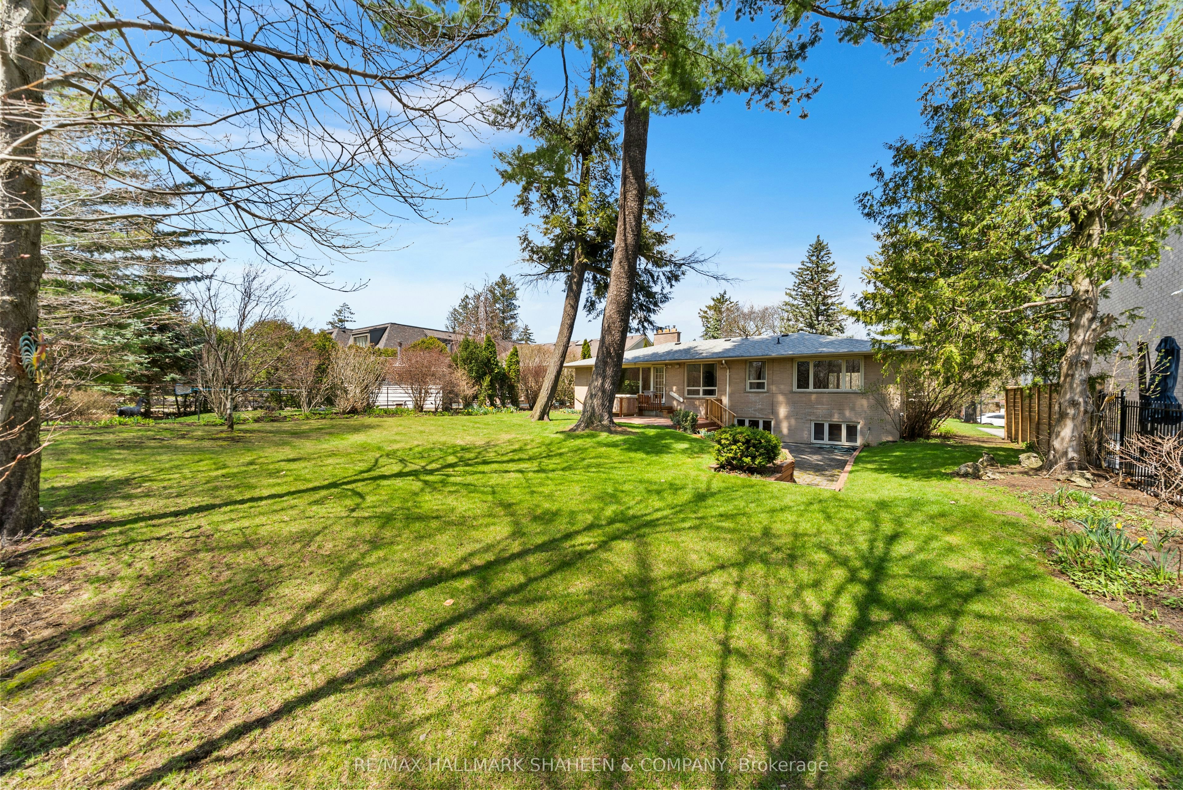 45 Hi Mount Drive, Toronto, ON, M2K 1X3 - 38
