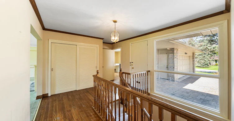 45 Hi Mount Drive, Toronto, ON, M2K 1X3 - 8