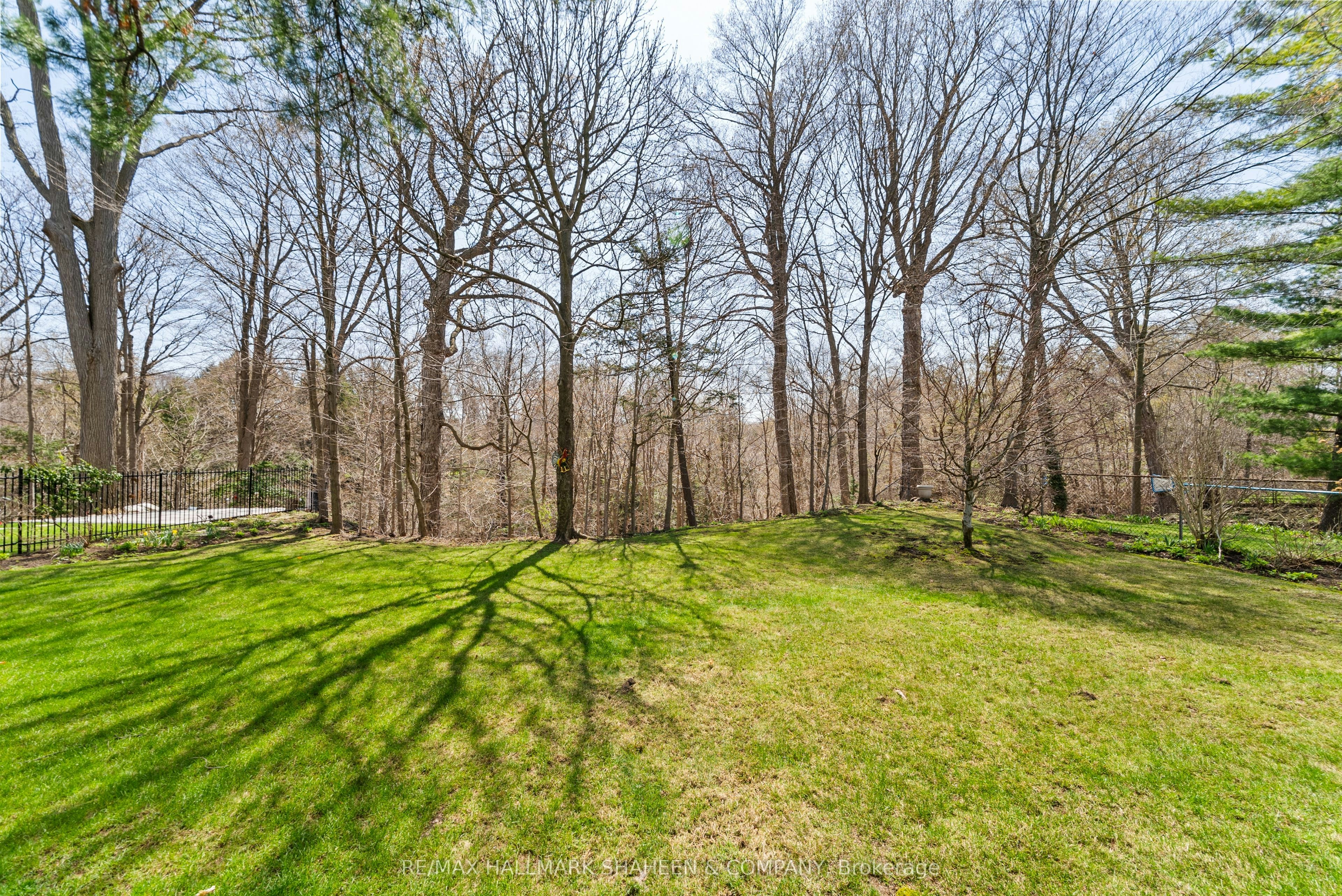 45 Hi Mount Drive, Toronto, ON, M2K 1X3 - 47