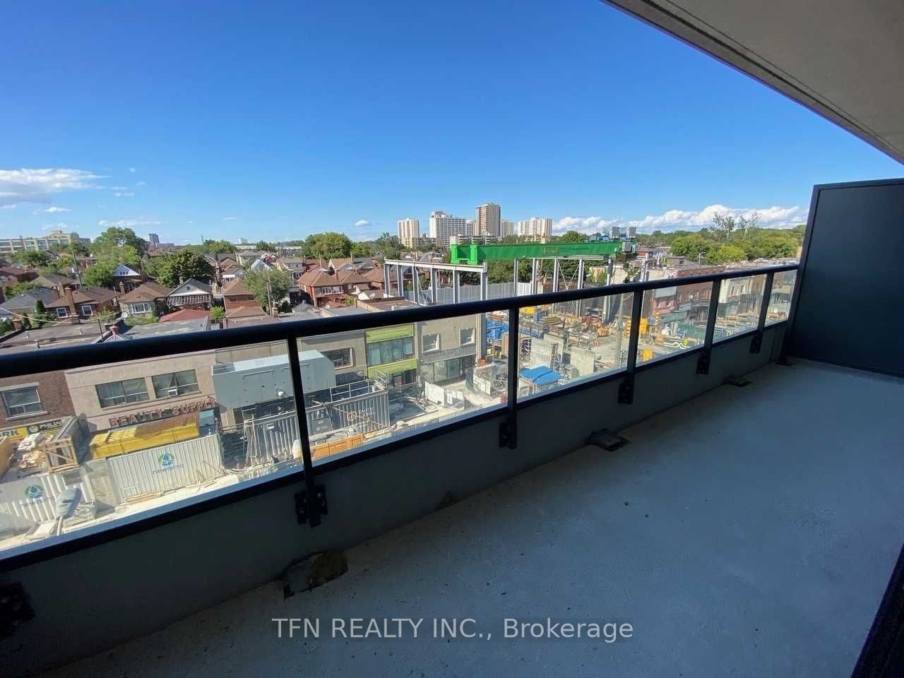 418-1603 Eglinton Avenue W, Toronto, ON, M6E 0A1 - 9
