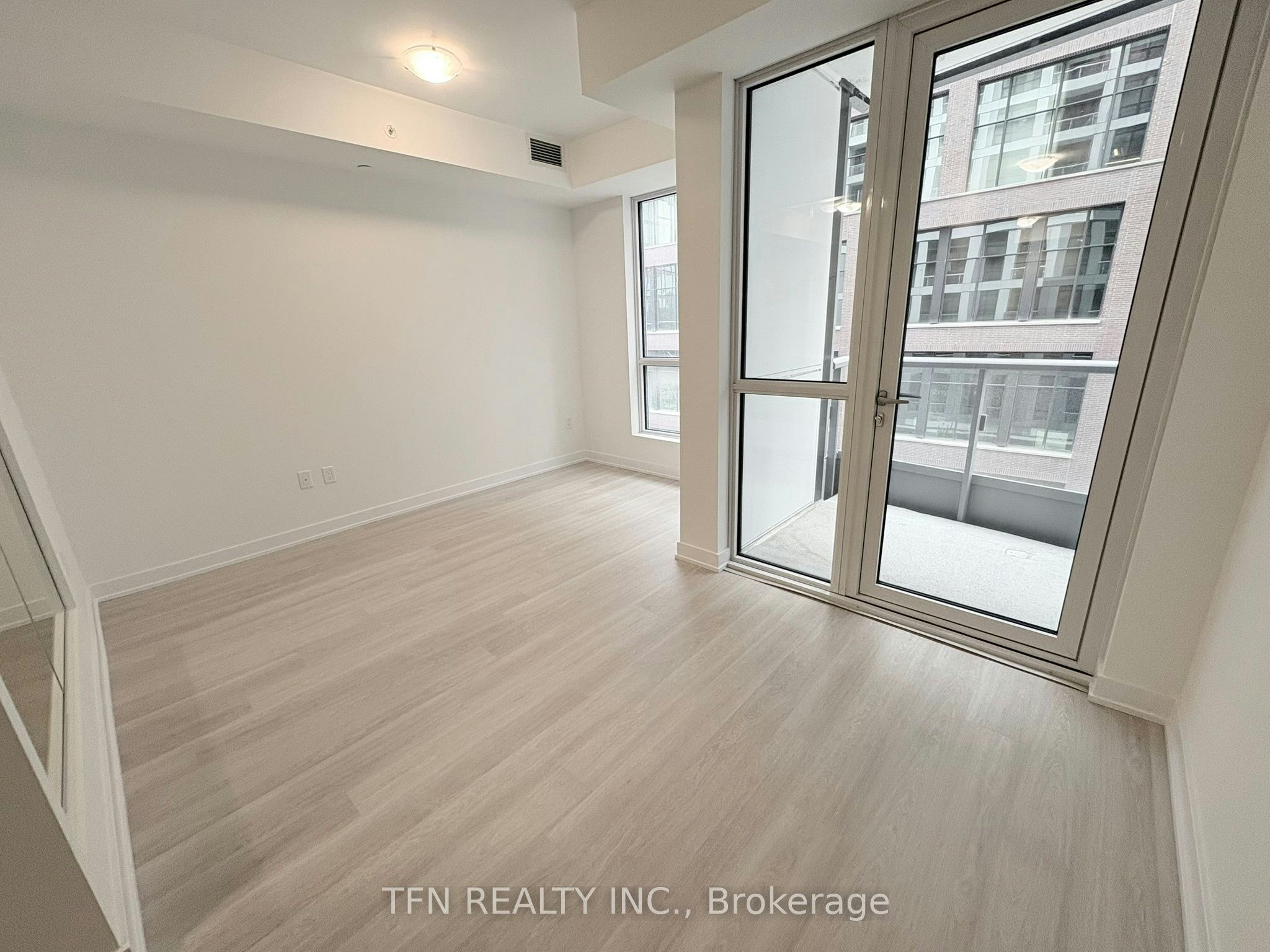 427-15 Richardson Street, Toronto, ON, M5A 0Y5 - 8