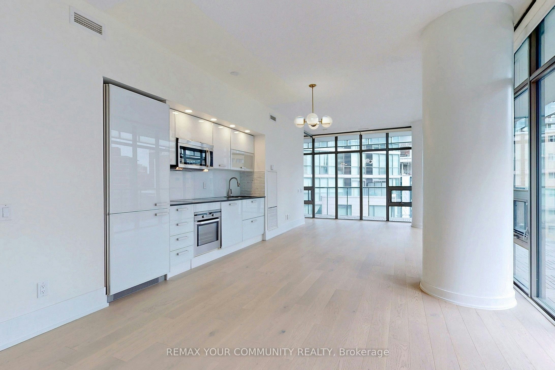 603-33 Charles Street E, Toronto, ON, M4Y 1R9 - 2