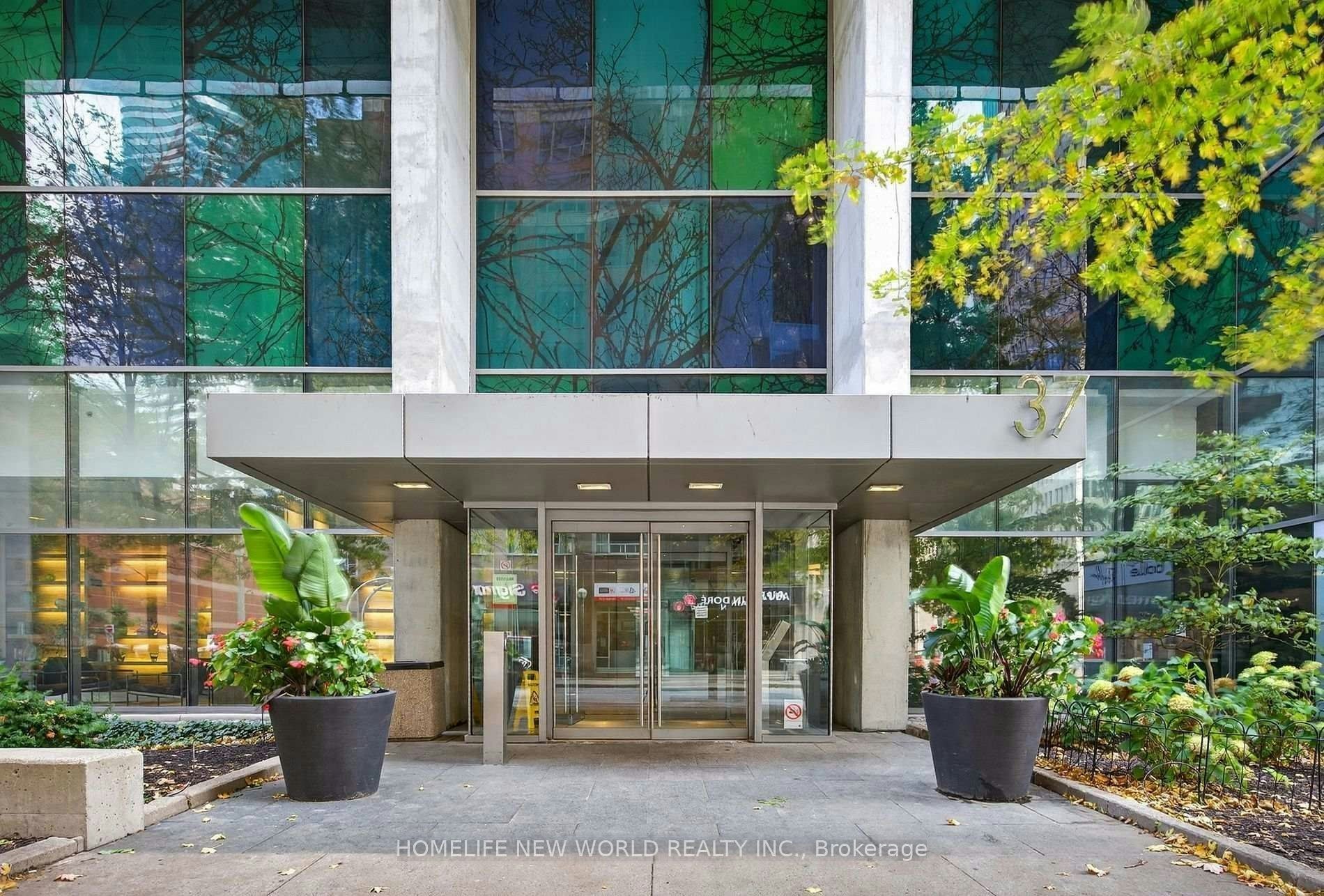 1701-37 Grosvenor Street, Toronto, ON, M4Y 3G5 - 3