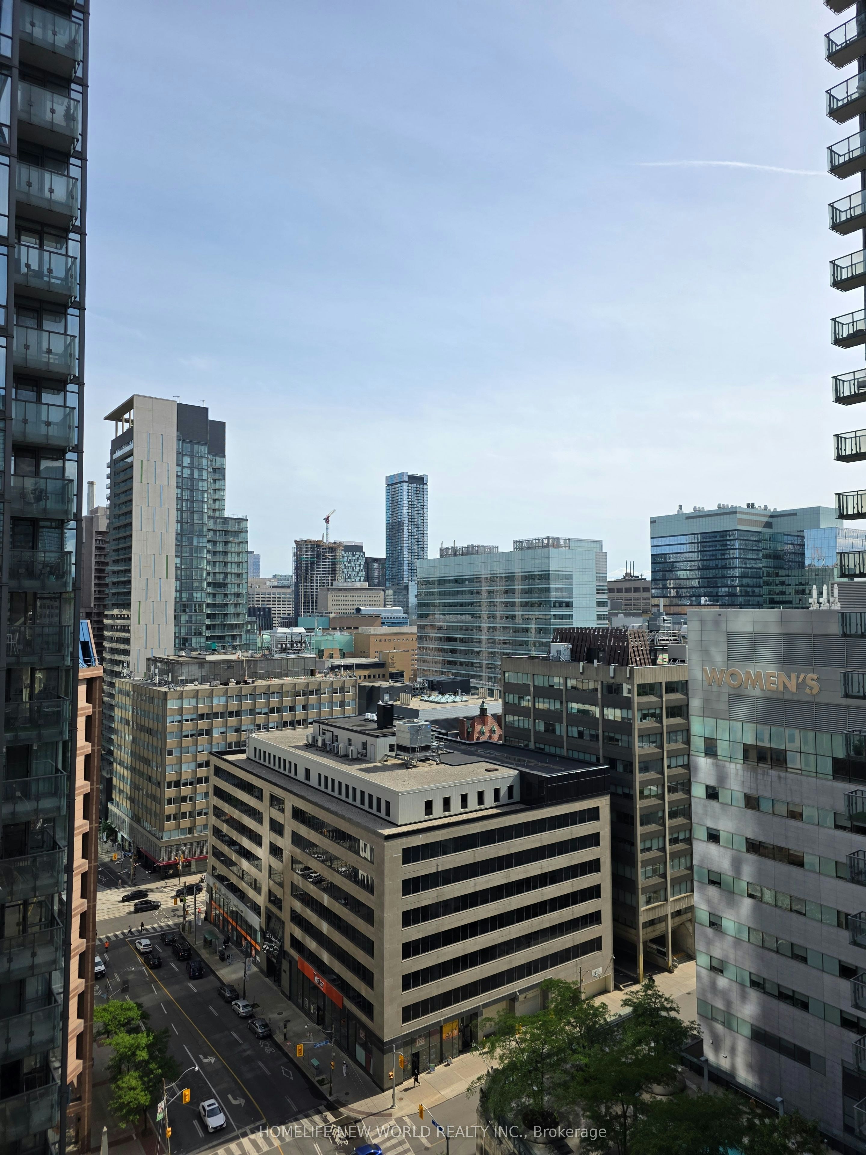 1701-37 Grosvenor Street, Toronto, ON, M4Y 3G5