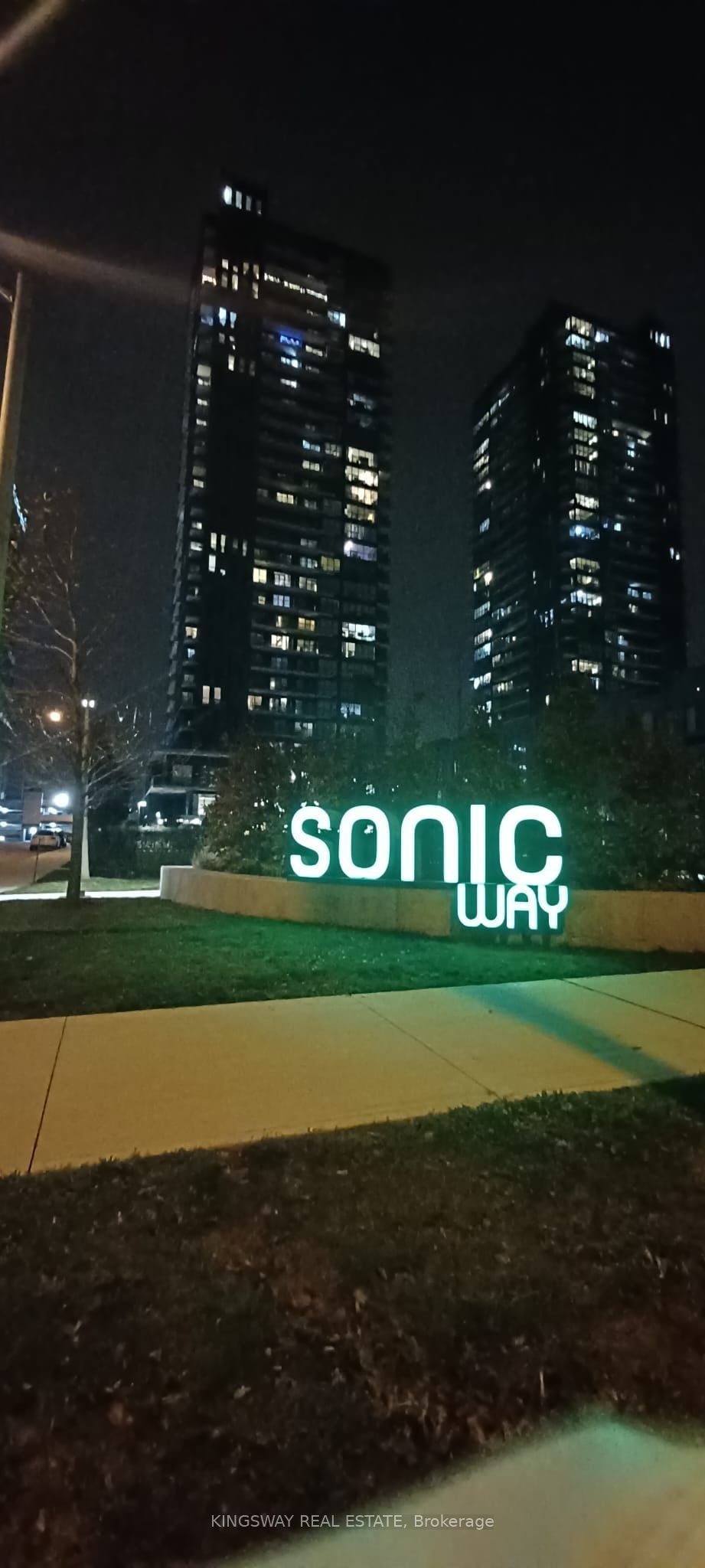 N501-6 Sonic Way, Toronto, ON, M3C 0P1 - 4