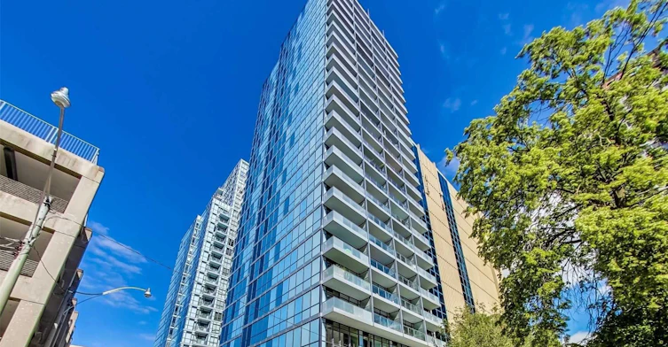 706-210 Simcoe Street, Toronto, ON, M5T 1T4