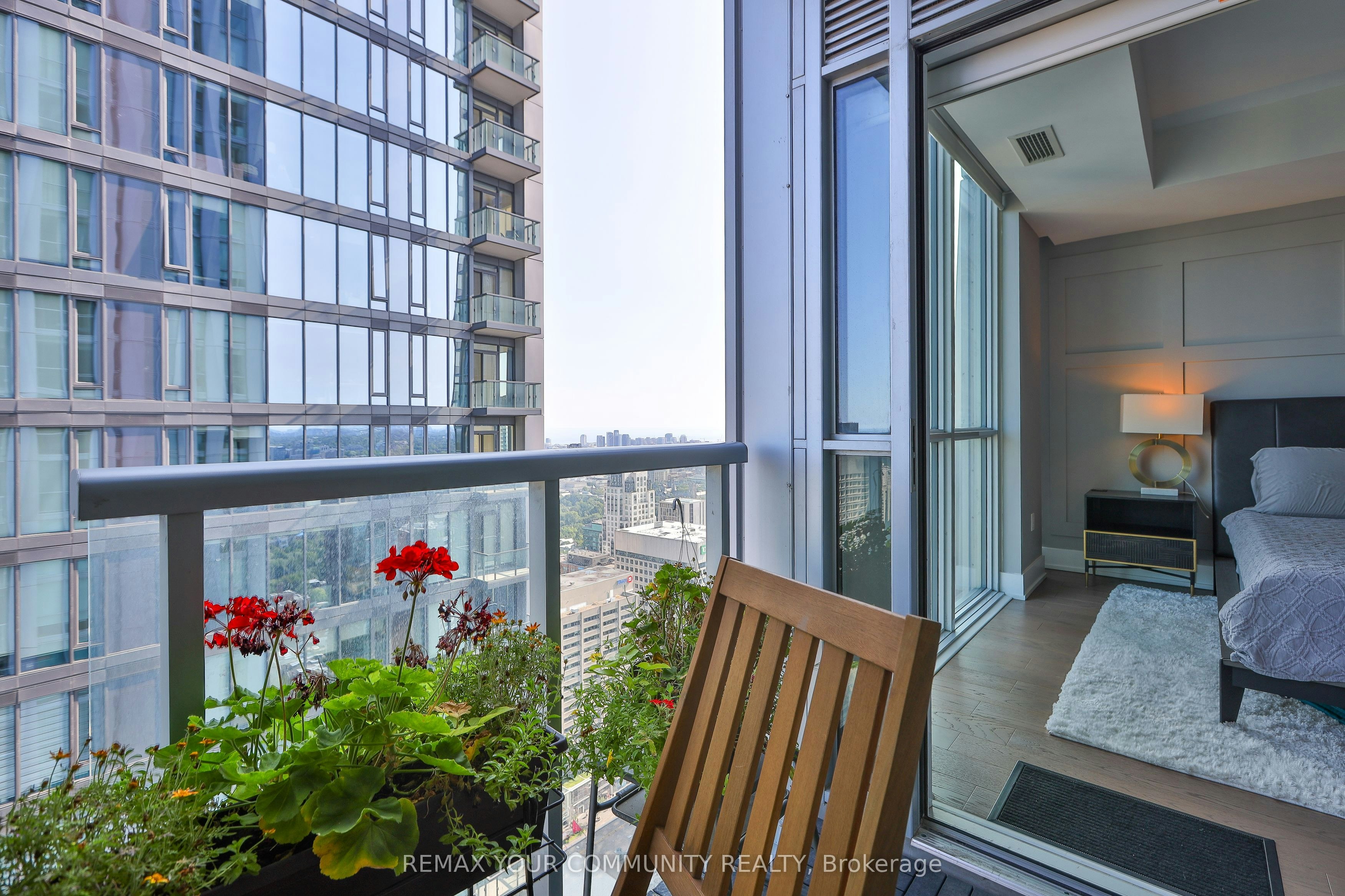 4301-1 Yorkville Avenue, Toronto, ON, M4W 0B1 - 30
