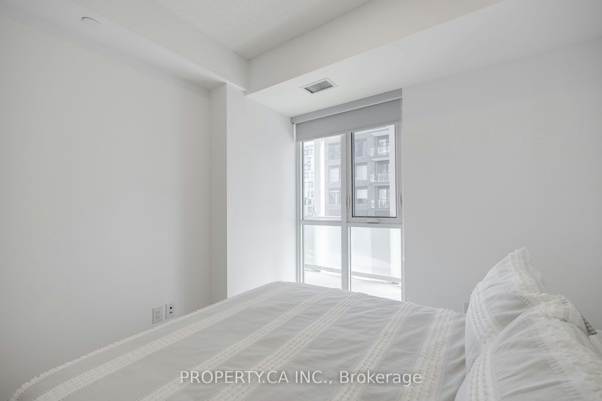 505E-34 Tubman Avenue, Toronto, ON, M5A 0R2 - 16