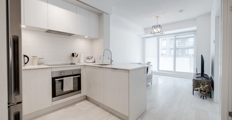 505E-34 Tubman Avenue, Toronto, ON, M5A 0R2 - 5