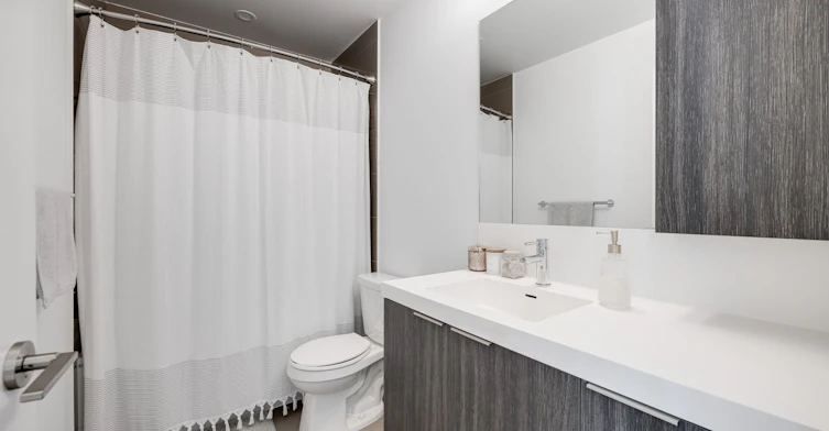 505E-34 Tubman Avenue, Toronto, ON, M5A 0R2 - 17