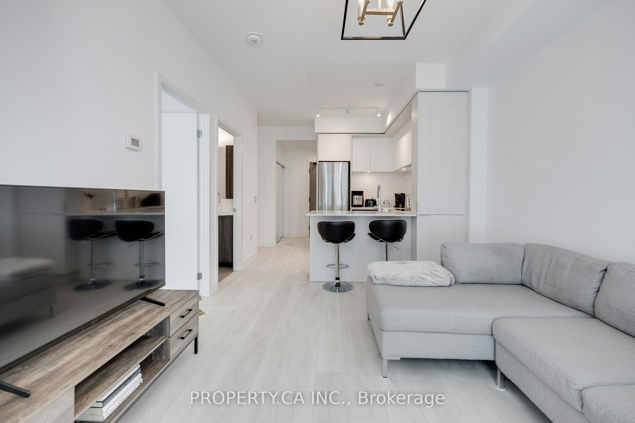 505E-34 Tubman Avenue, Toronto, ON, M5A 0R2 - 12