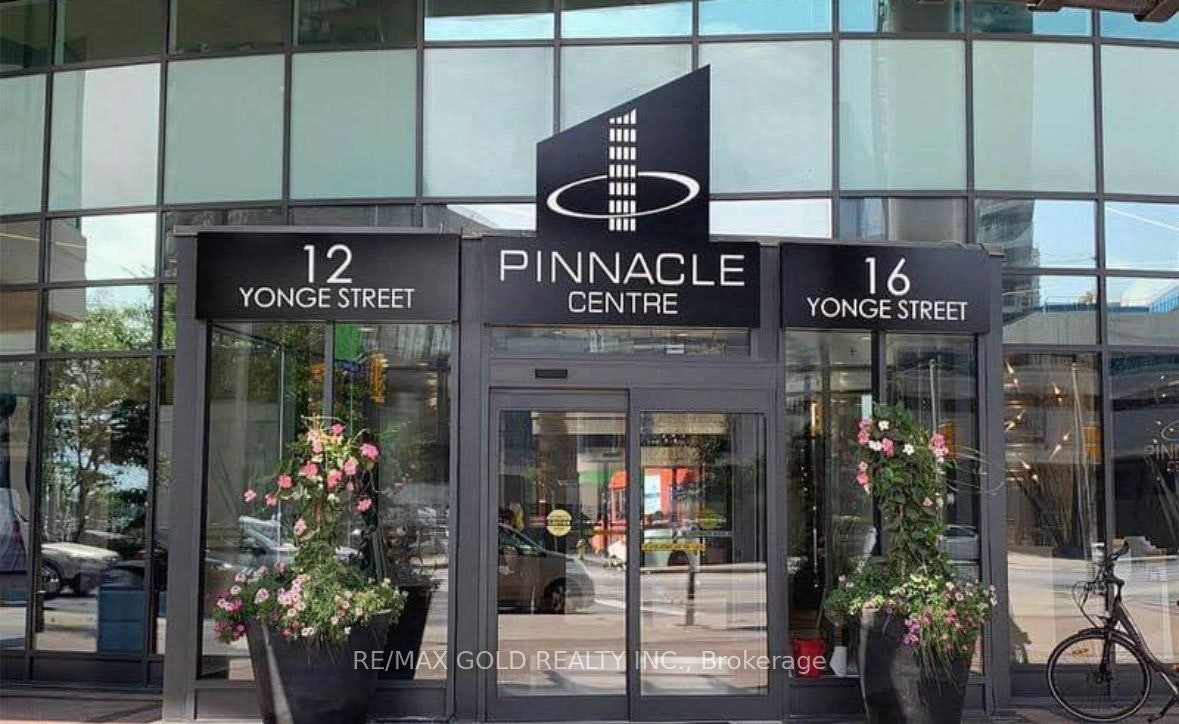 1808-16 Yonge Street, Toronto, ON, M5E 2A1