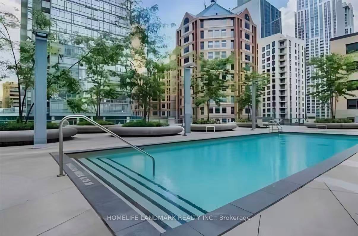 204-832 Bay Street, Toronto, ON, M5S 1Z6 - 16
