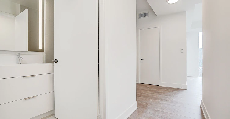 1912-308 Jarvis Street, Toronto, ON, M5B 0E3 - 8