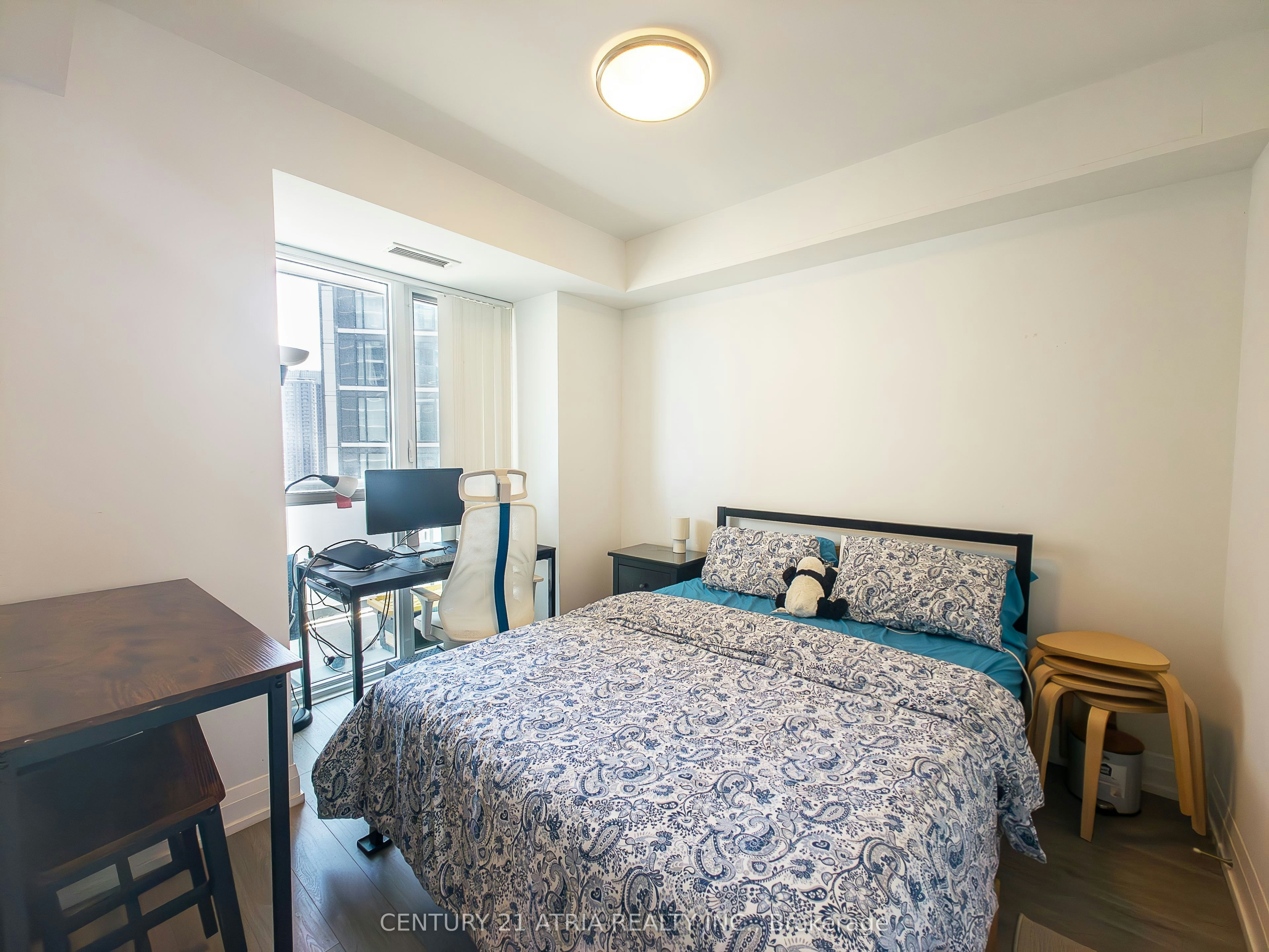 2403-77 Mutual Street, Toronto, ON, M5B 0B9 - 7