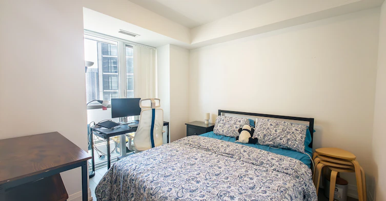 2403-77 Mutual Street, Toronto, ON, M5B 0B9 - 7