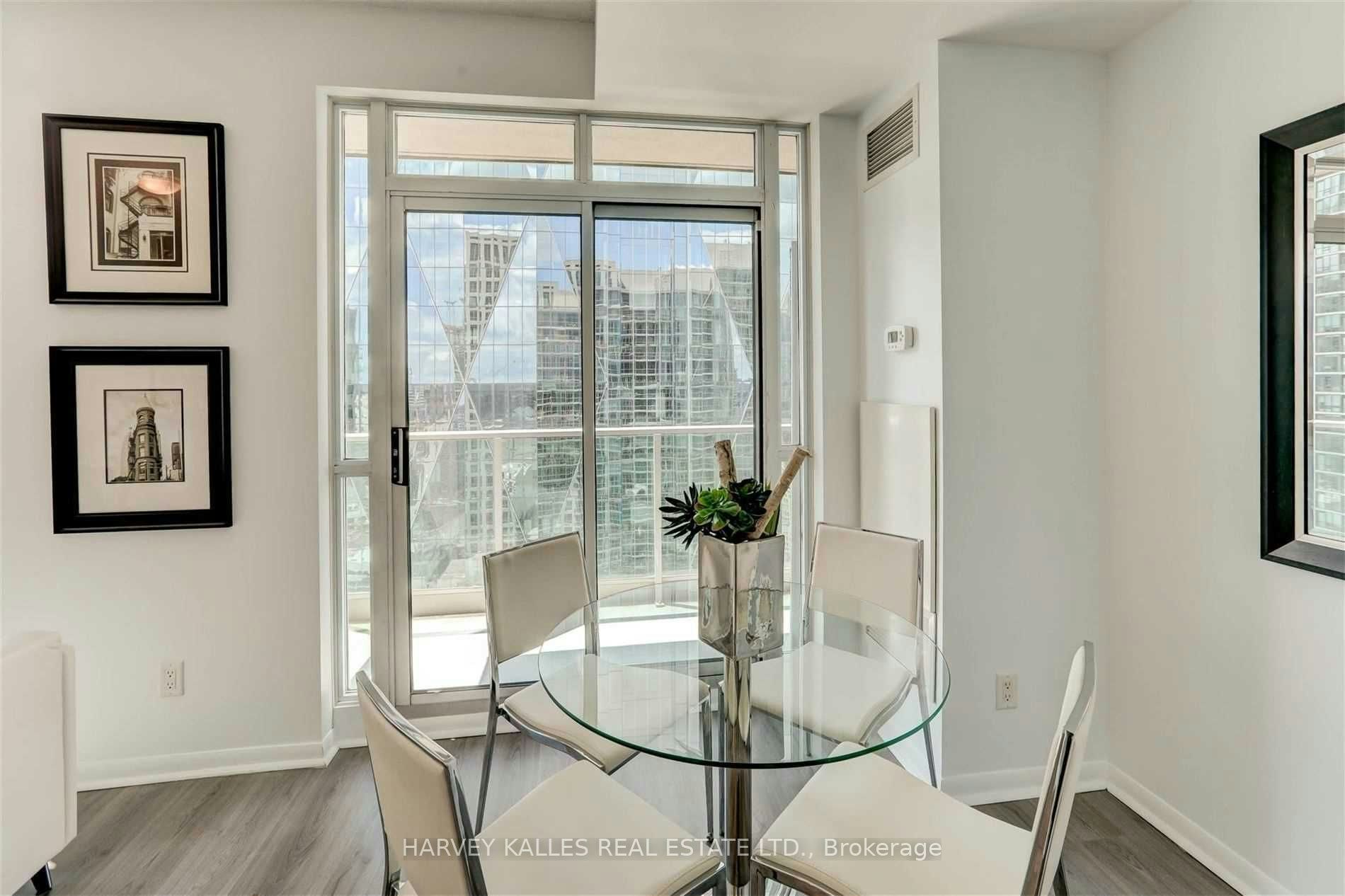 3312-18 Yonge Street, Toronto, ON, M5E 1Z8 - 17