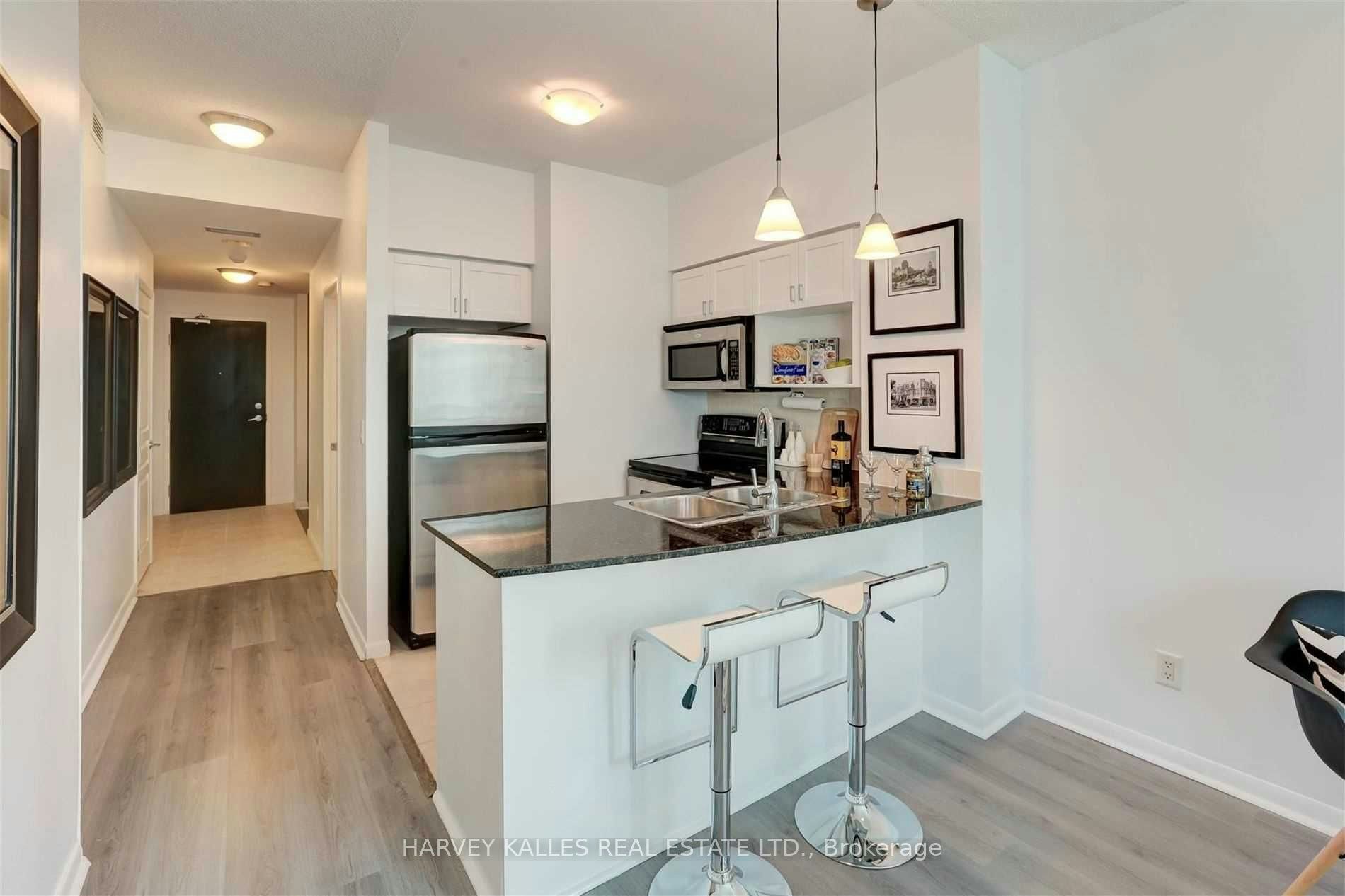 3312-18 Yonge Street, Toronto, ON, M5E 1Z8 - 11