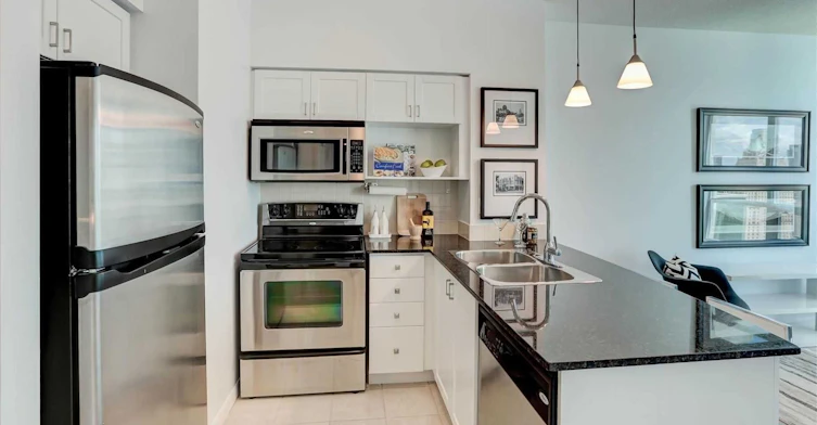 3312-18 Yonge Street, Toronto, ON, M5E 1Z8 - 13