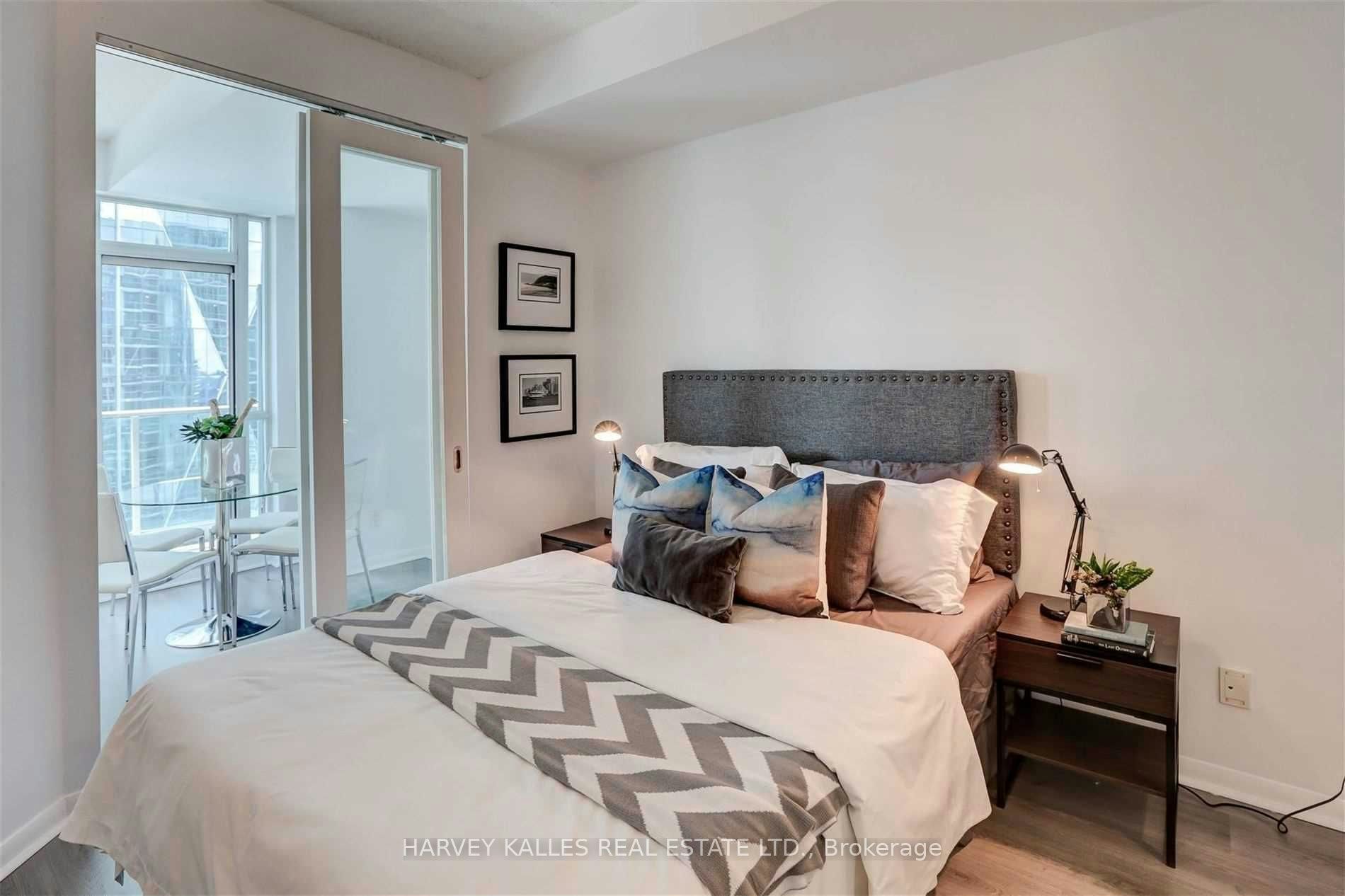 3312-18 Yonge Street, Toronto, ON, M5E 1Z8 - 20