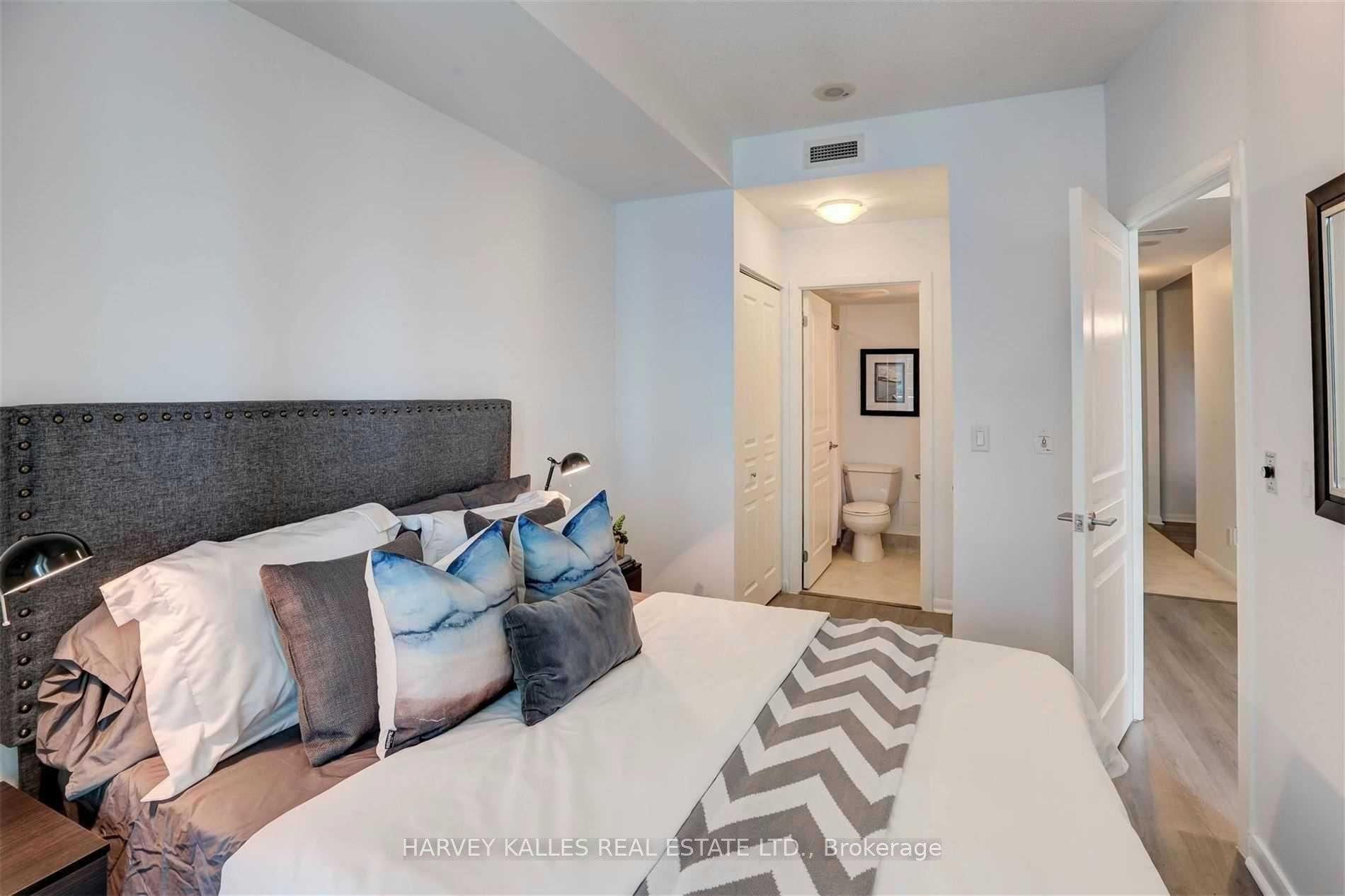 3312-18 Yonge Street, Toronto, ON, M5E 1Z8 - 22