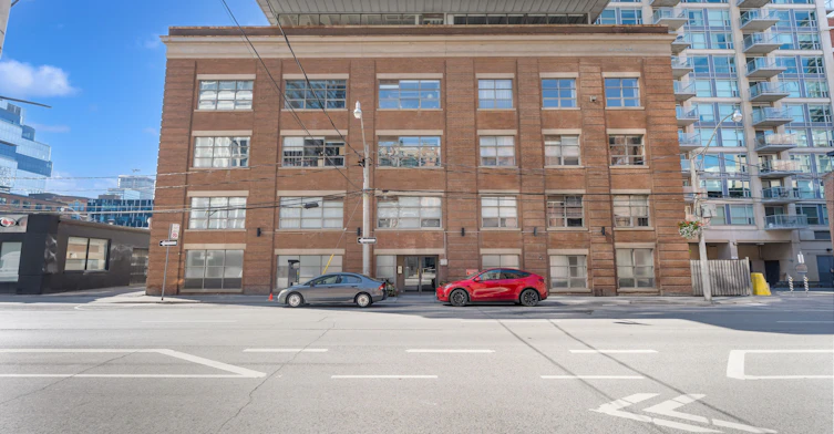301-383 Adelaide Street E, Toronto, ON, M5A 1N3