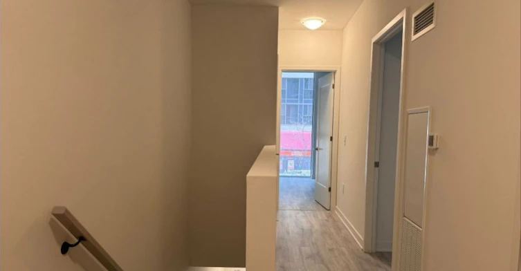 102 SE-60 Princess Avenue, Toronto, ON, M5A 2C7 - 10