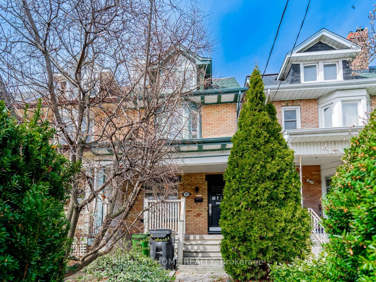 10 St Annes Road, Toronto, ON, M6J 2C1