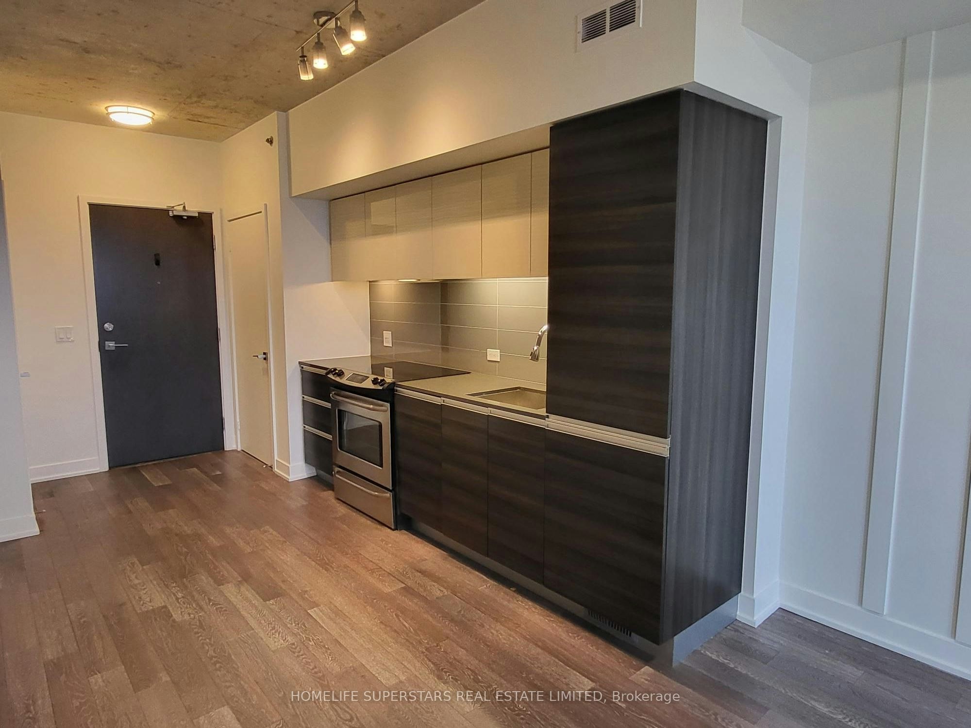 1805-20 Minowan Miikan Lane, Toronto, ON, M6J 0E5 - 5