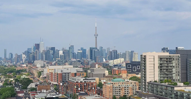 1805-20 Minowan Miikan Lane, Toronto, ON, M6J 0E5 - 2