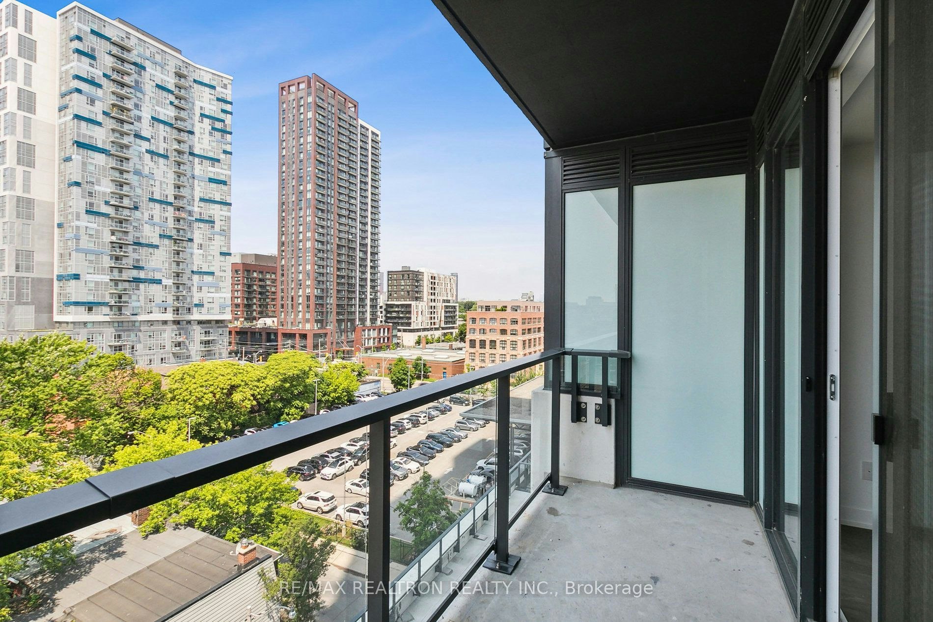 722-5 Defries Street, Toronto, ON, M5A 0W7 - 14