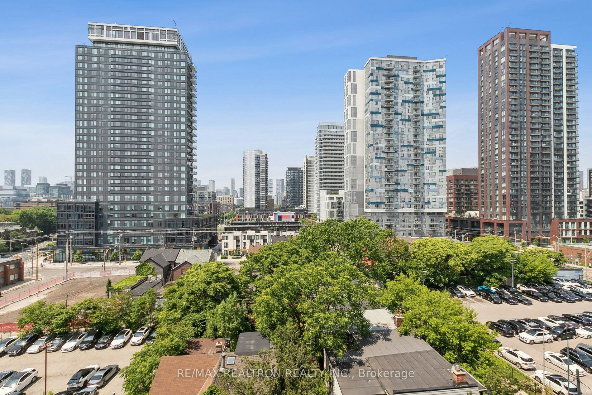 722-5 Defries Street, Toronto, ON, M5A 0W7 - 17