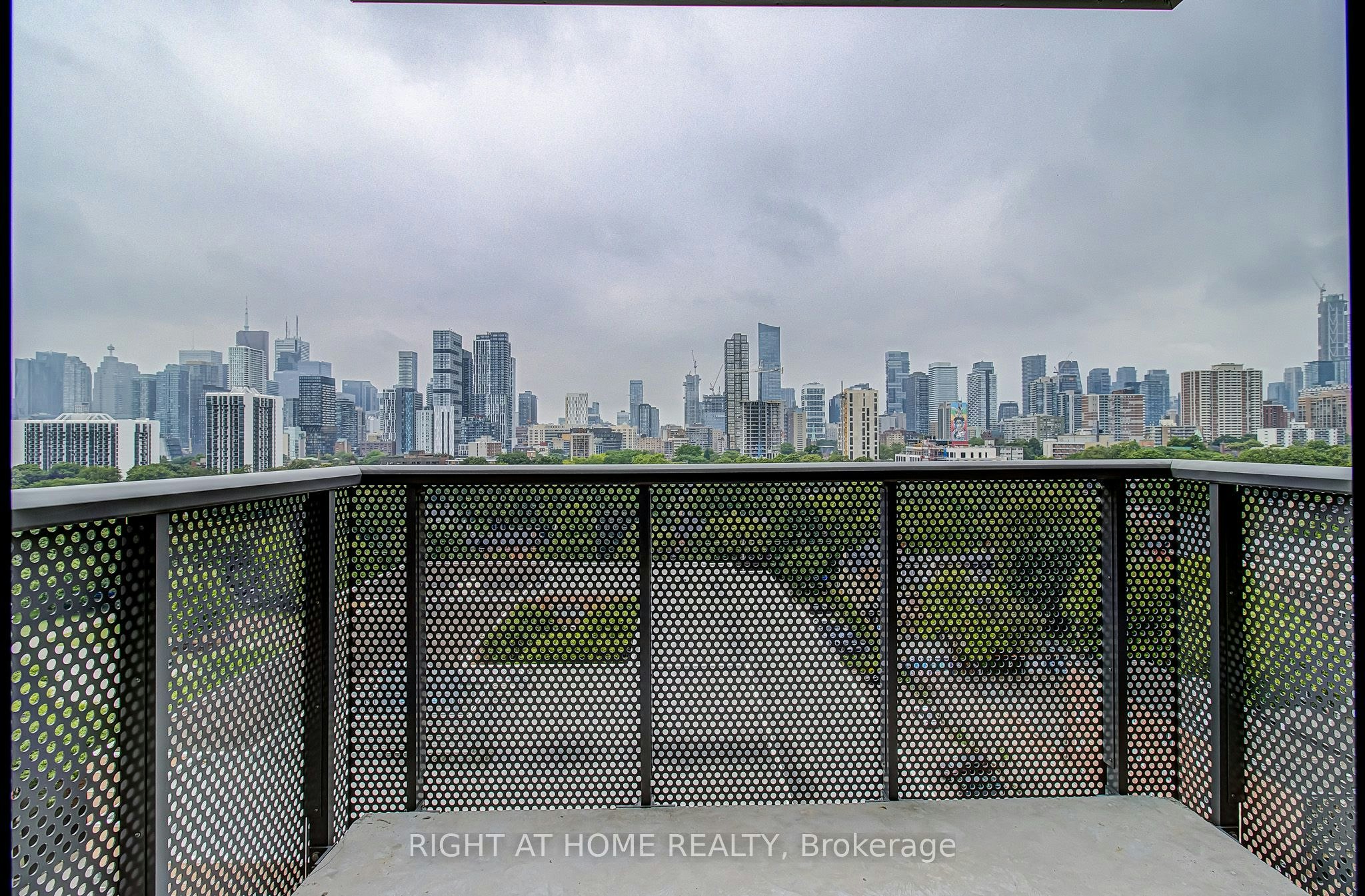 907-10 Oak Street, Toronto, ON, M5A 0Z1 - 7