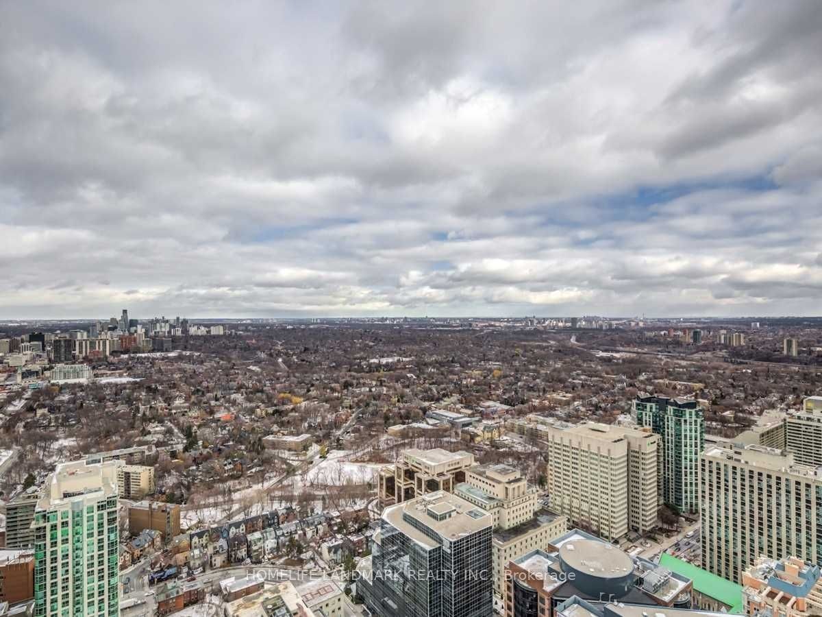 Lph5206-50 Charles Street, Toronto, ON, M4Y 0C3