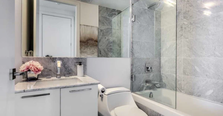 Lph5206-50 Charles Street, Toronto, ON, M4Y 0C3 - 4