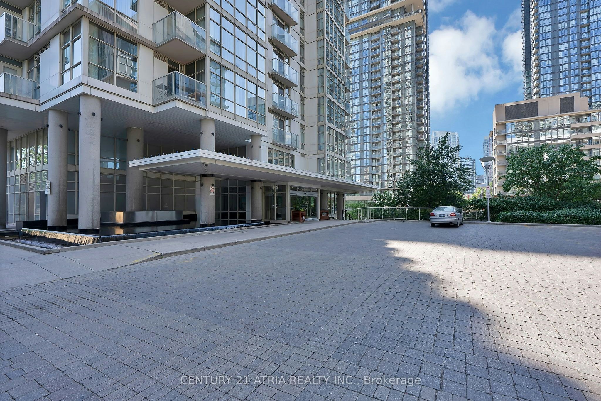 2702-35 Mariner Terrace, Toronto, ON, M5V 3V9 - 11
