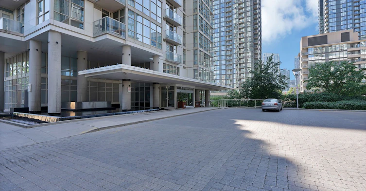 2702-35 Mariner Terrace, Toronto, ON, M5V 3V9 - 11