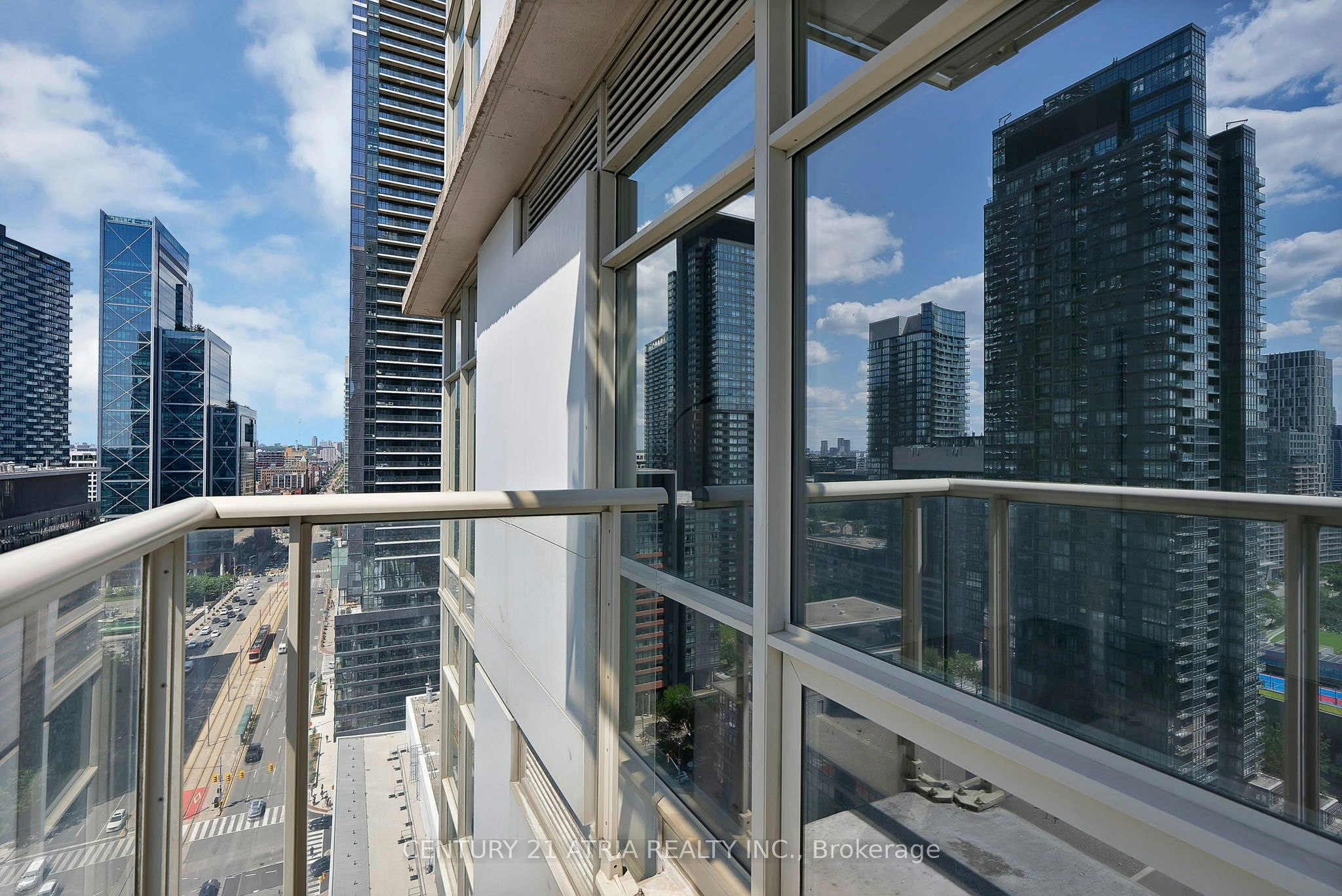 2702-35 Mariner Terrace, Toronto, ON, M5V 3V9 - 17
