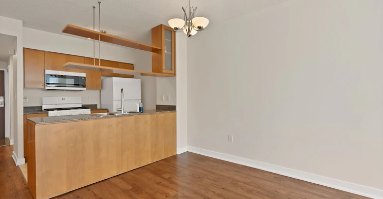 2702-35 Mariner Terrace, Toronto, ON, M5V 3V9 - 21