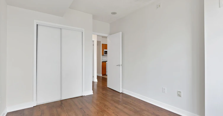 2702-35 Mariner Terrace, Toronto, ON, M5V 3V9 - 12
