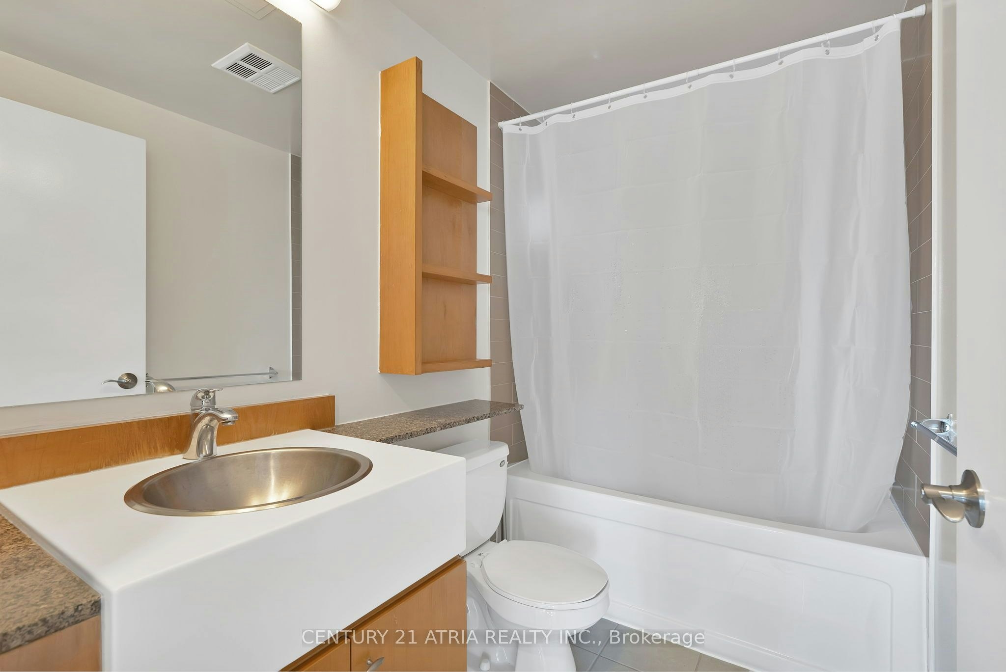 2702-35 Mariner Terrace, Toronto, ON, M5V 3V9 - 4
