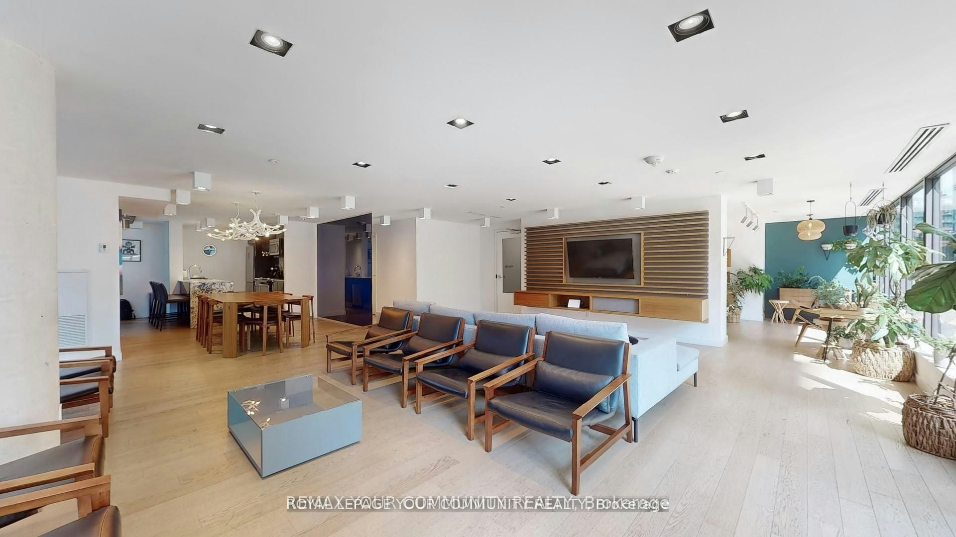 314-111 Bathurst Street, Toronto, ON, M5V 0M9 - 29