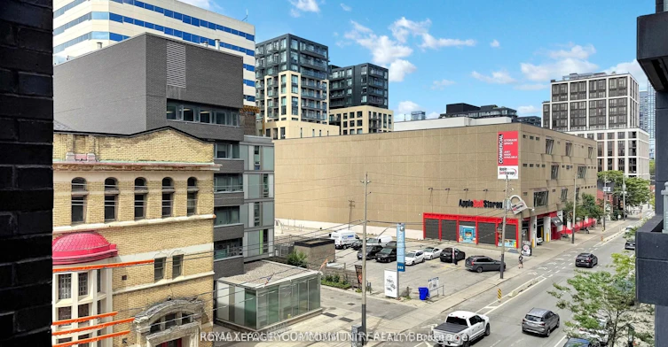 314-111 Bathurst Street, Toronto, ON, M5V 0M9 - 24