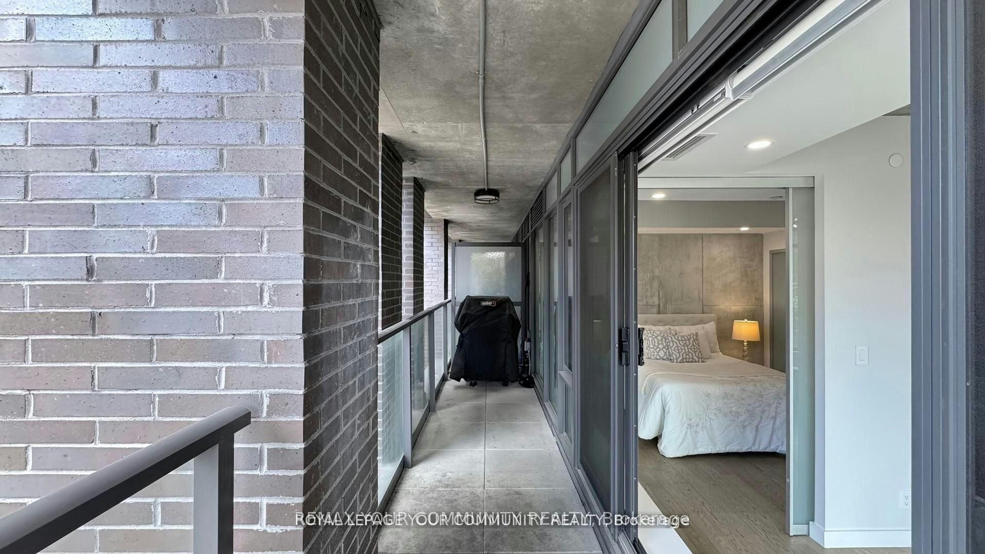 314-111 Bathurst Street, Toronto, ON, M5V 0M9 - 23