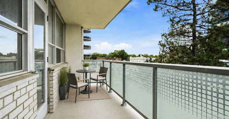 611-33 Erskine Avenue, Toronto, ON, M4P 1Y6 - 6