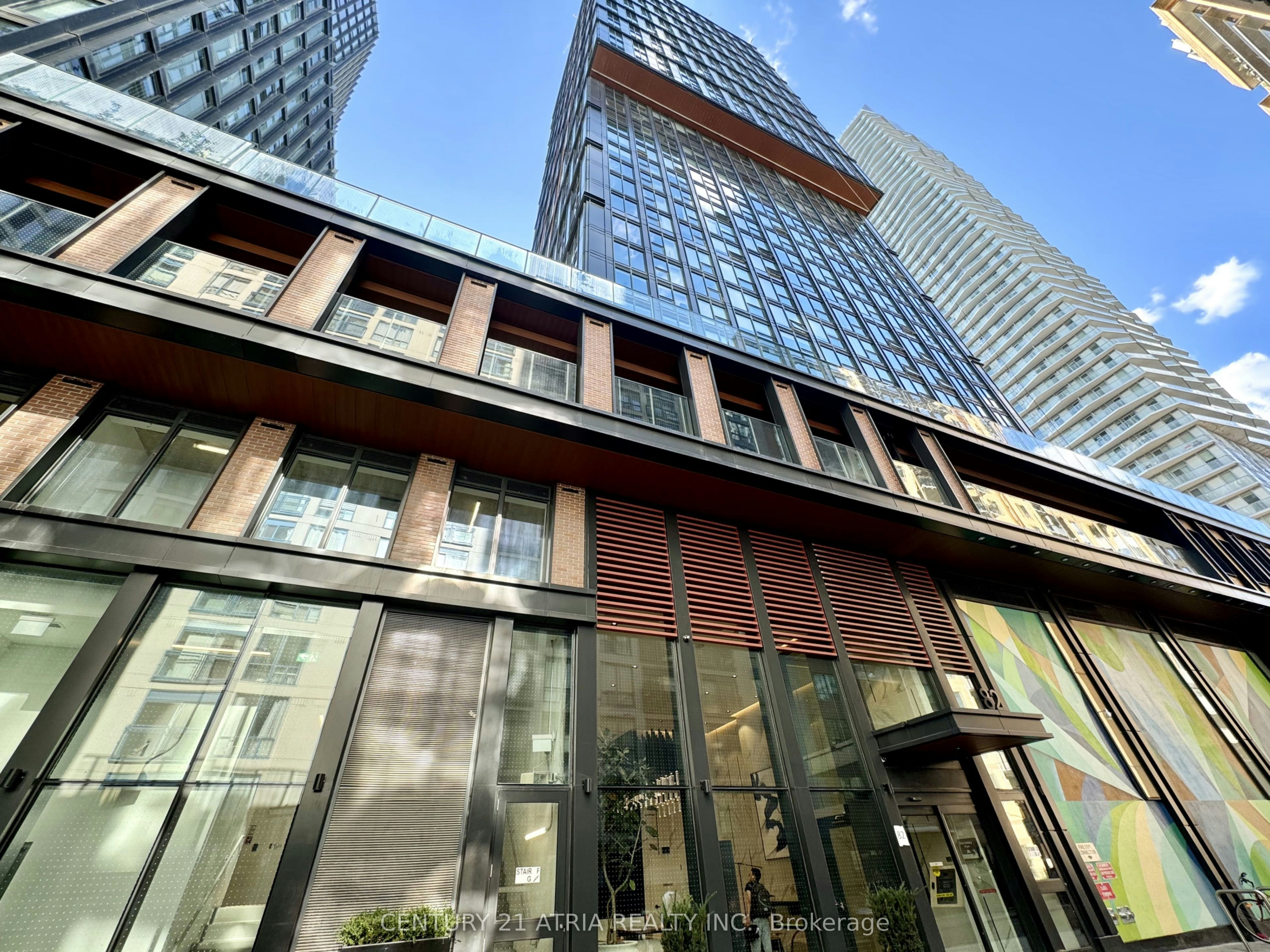 Lph 10-82 Dalhousie Street, Toronto, ON, M5B 0C5