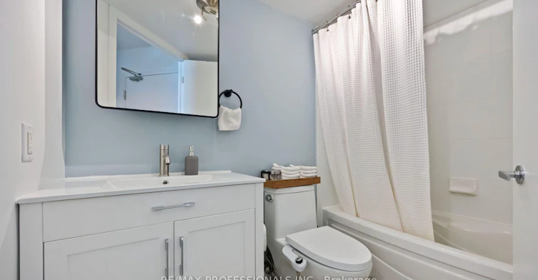 802-361 Front Street W, Toronto, ON, M5V 3R5 - 12