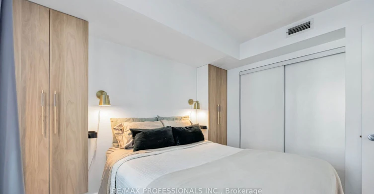 802-361 Front Street W, Toronto, ON, M5V 3R5 - 7